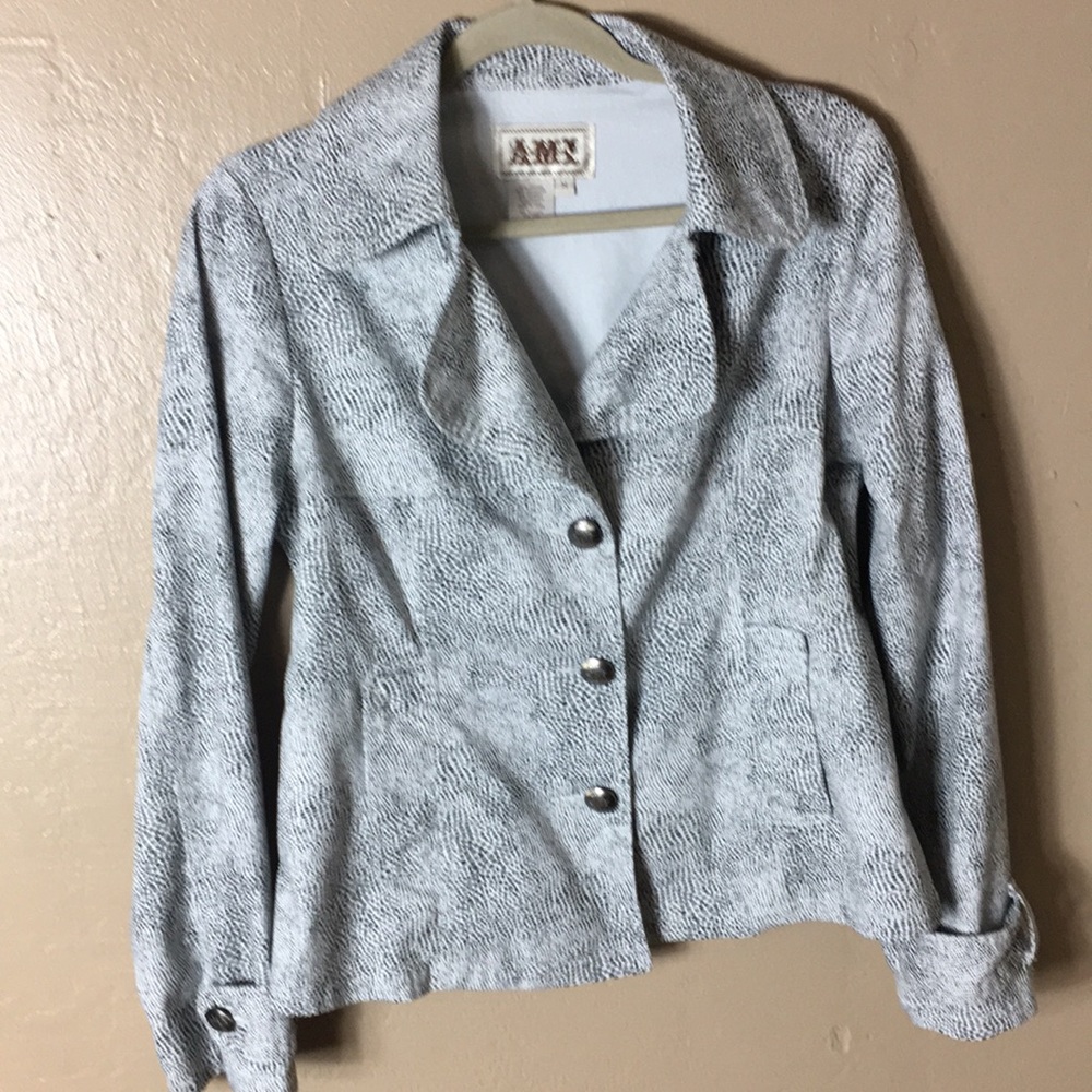 EUC AMI Animal print jacket with pockets